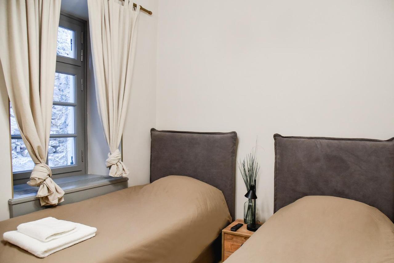 Erst Guest House Атина Екстериор снимка
