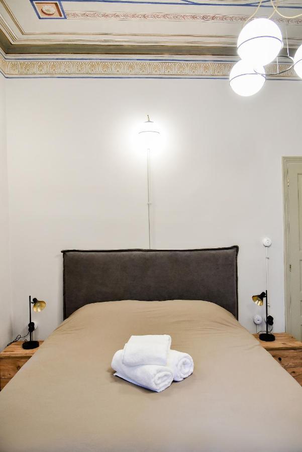 Erst Guest House Атина Екстериор снимка