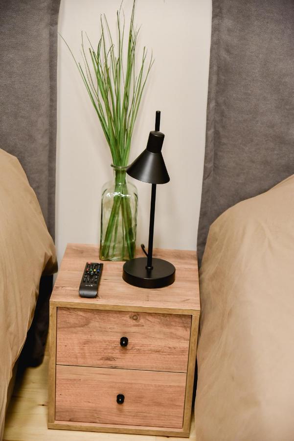Erst Guest House Атина Екстериор снимка