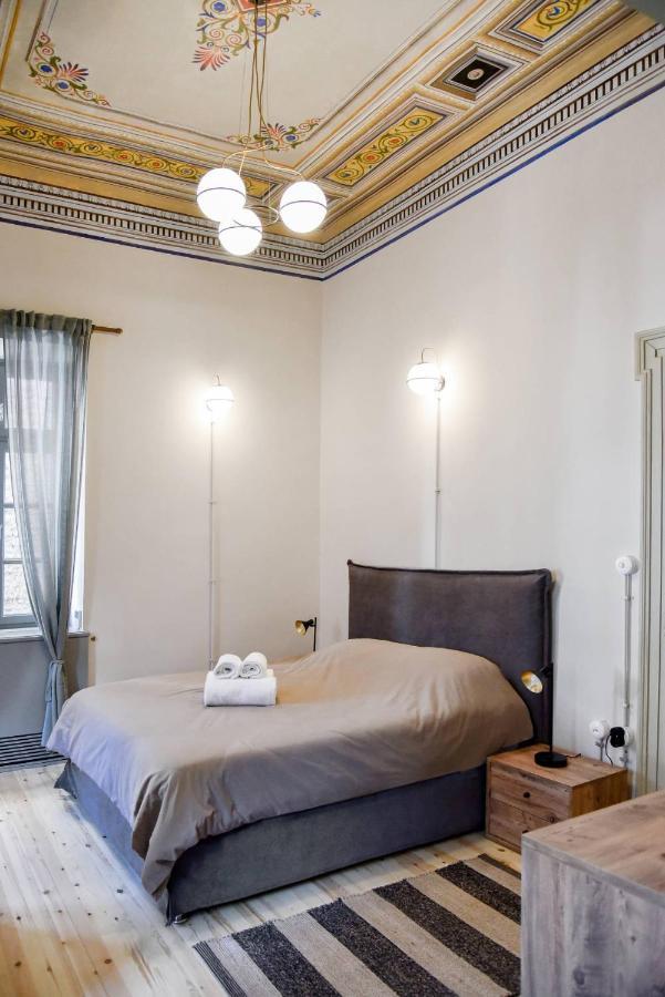 Erst Guest House Атина Екстериор снимка