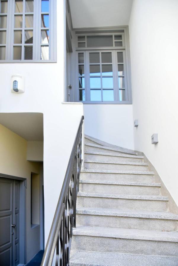 Erst Guest House Атина Екстериор снимка