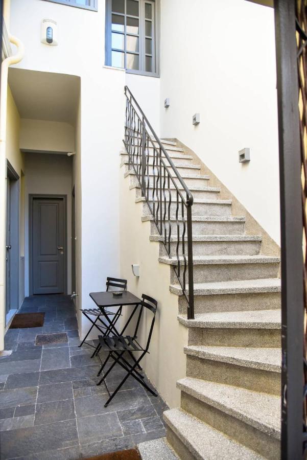 Erst Guest House Атина Екстериор снимка